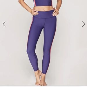 Spiritual Gangster compressive high waist 7/8 legging. Size S 4-6. Violet.